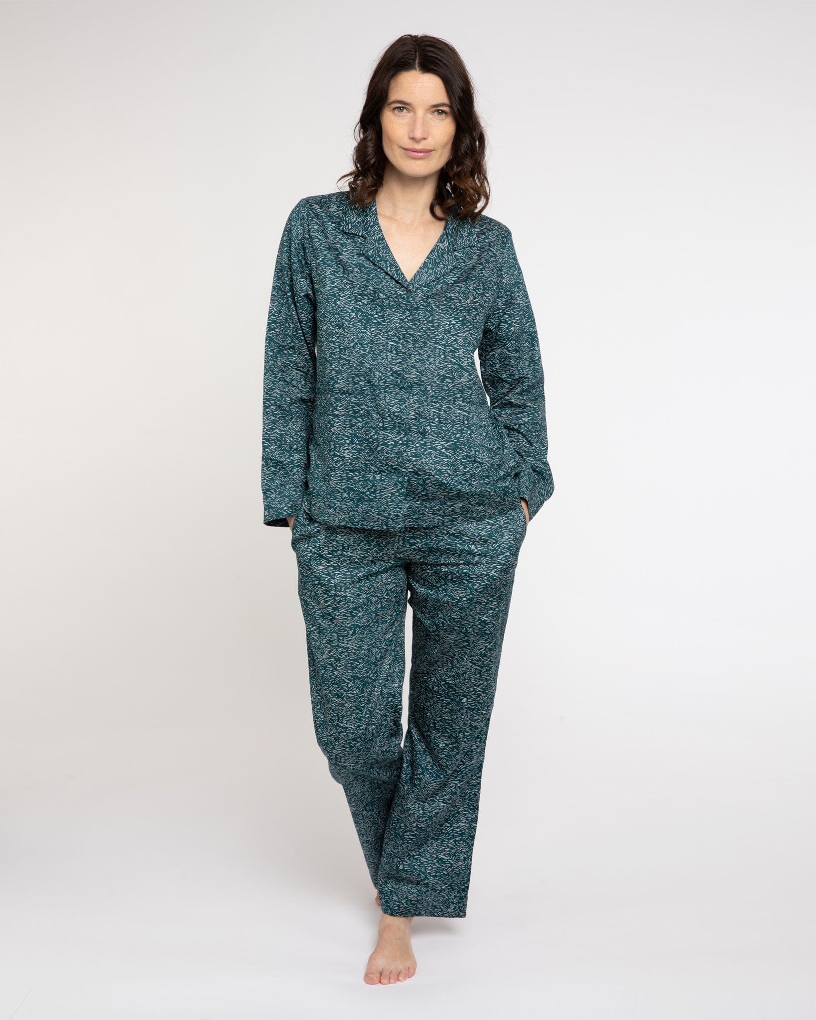 Field of Dreams organic cotton pyjama set, green PJ Sets Yawn 
